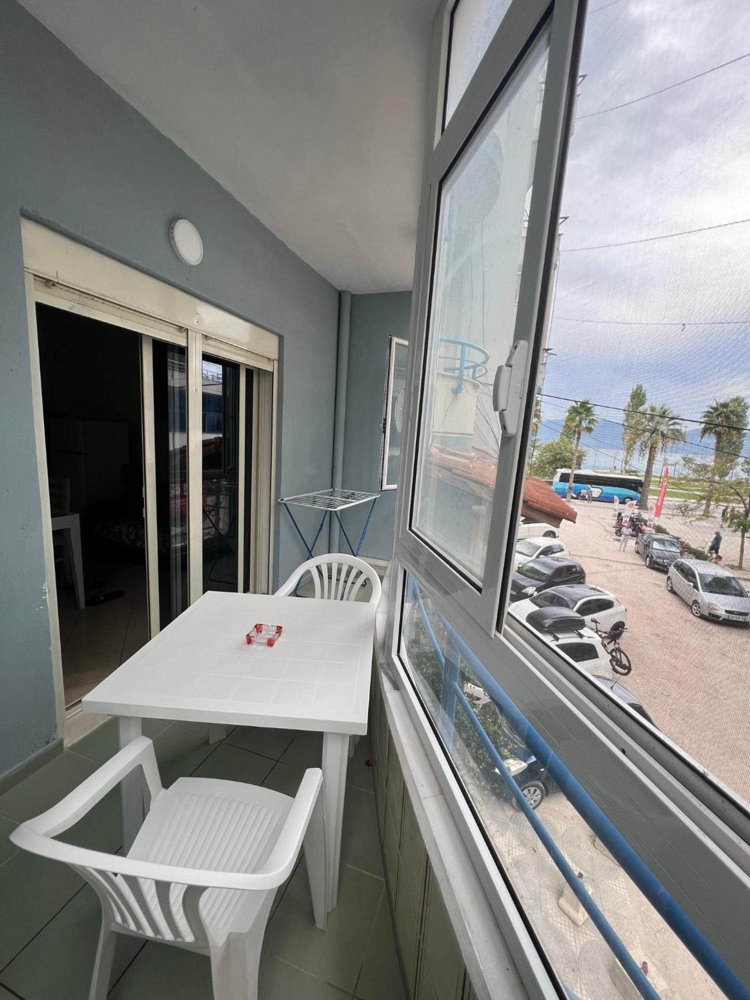Vivi La Tua Vacanza Con L'Appartamento 1 Di Ervin! Enjoy Your Holiday With Ervin'S Apartment 1! วญอเรอ ภายนอก รูปภาพ