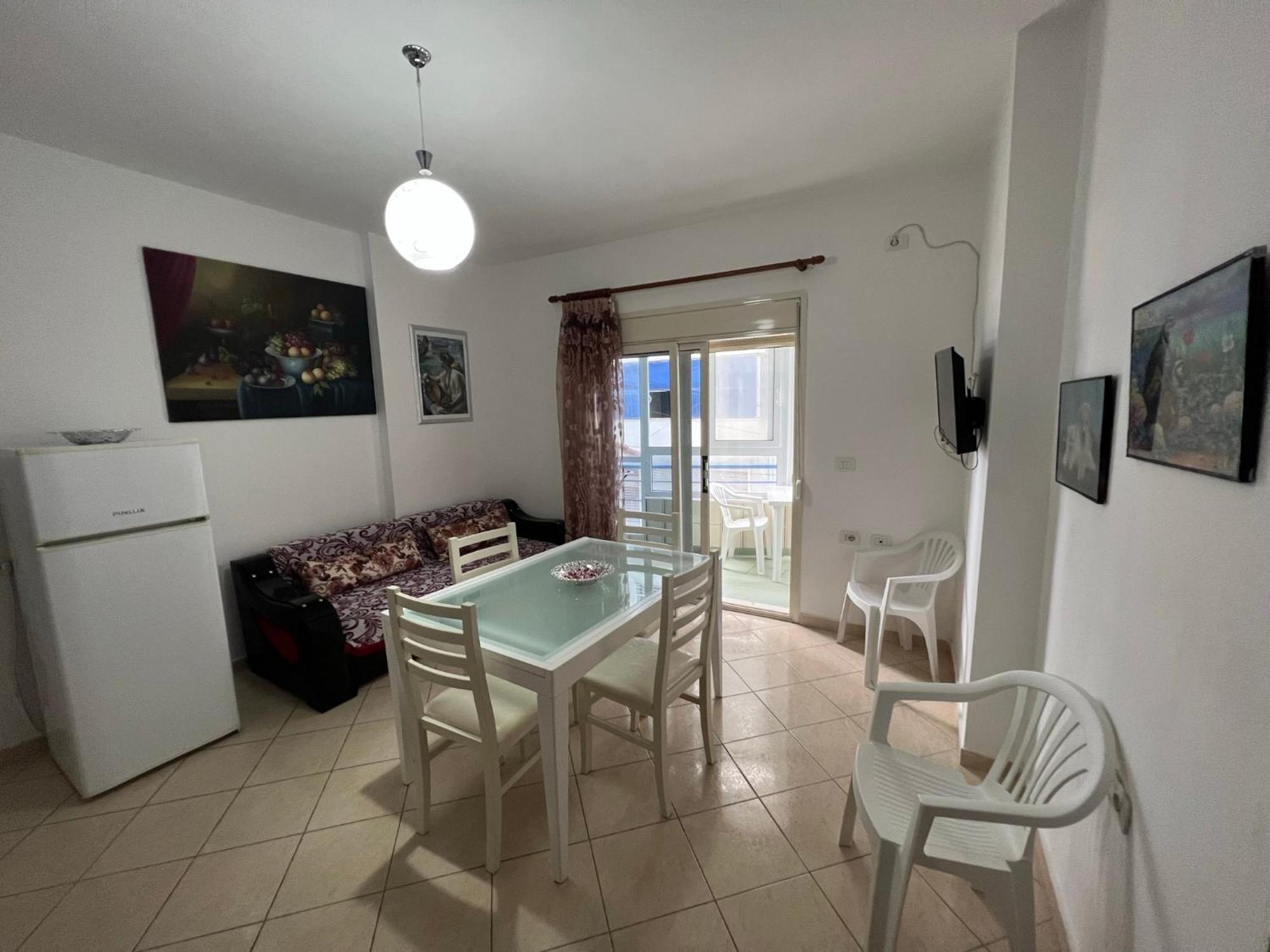 Vivi La Tua Vacanza Con L'Appartamento 1 Di Ervin! Enjoy Your Holiday With Ervin'S Apartment 1! วญอเรอ ภายนอก รูปภาพ